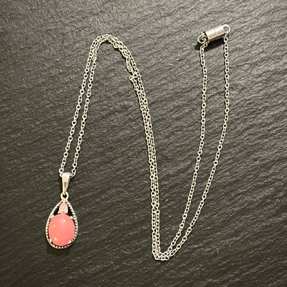 Pink Fluorite and Rose Quartz 20” Necklace - Picture 9 of 10